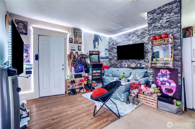 1522 S M Street, Tacoma, WA 98405