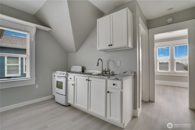1522 S M Street, Tacoma, WA 98405