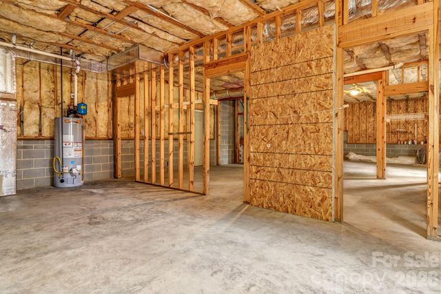 12 Hoolet Court, Candler, NC 28715