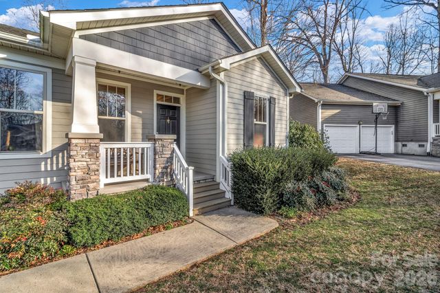 12 Hoolet Court, Candler, NC 28715