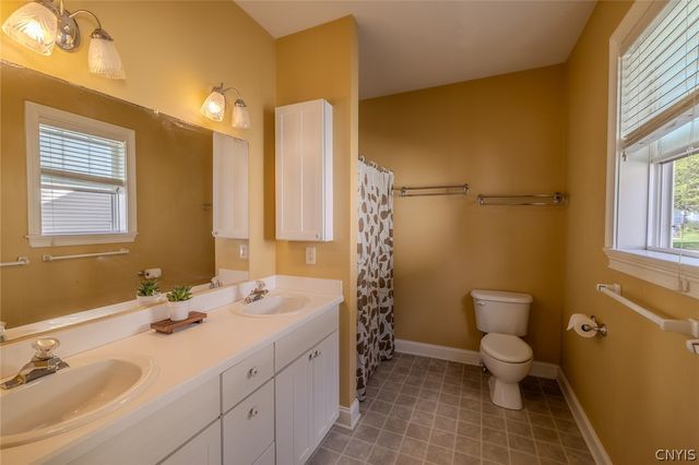 155 Greencastle, Camillus, NY 13031