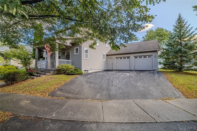 155 Greencastle, Camillus, NY 13031