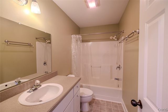 155 Greencastle, Camillus, NY 13031