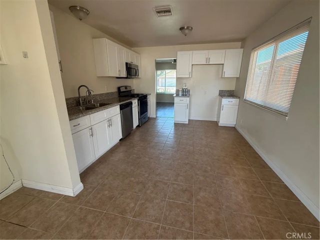 6272 Candlelight, Riverside, CA 92509
