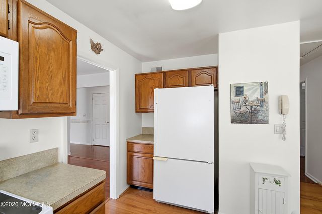 7 Turnbridge Row, Manchester, NJ 08759