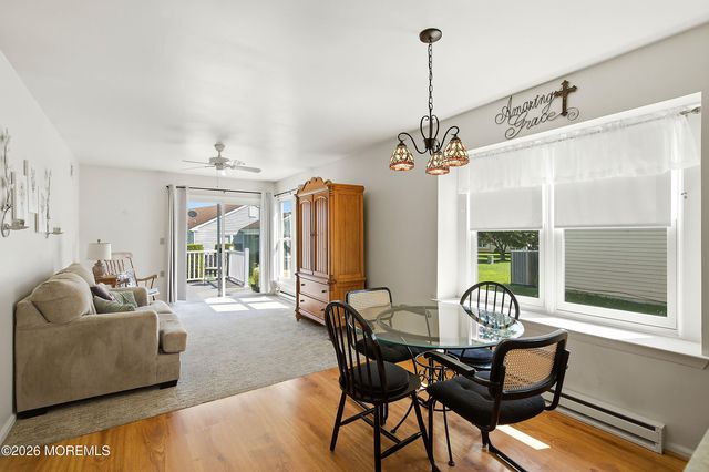 7 Turnbridge Row, Manchester, NJ 08759