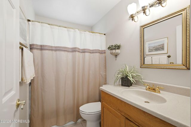 7 Turnbridge Row, Manchester, NJ 08759