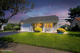 7 Turnbridge Row, Manchester, NJ 08759
