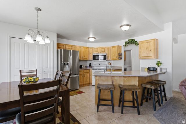 2252 W 1125 S, Syracuse, UT 84075