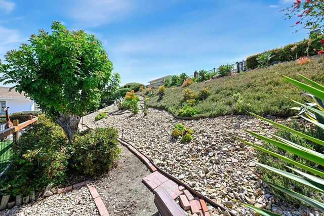 12061 Callado Rd, San Diego, CA 92128