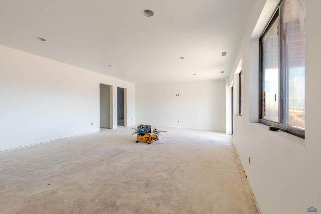 14156 SADDLE HILL DR, Rapid City, SD 57702