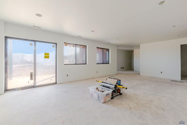 14156 SADDLE HILL DR, Rapid City, SD 57702