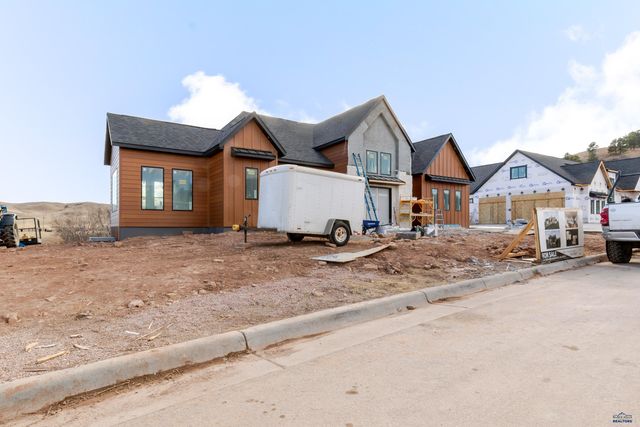 14156 SADDLE HILL DR, Rapid City, SD 57702