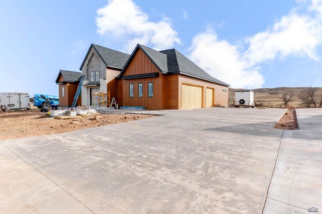 14156 SADDLE HILL DR, Rapid City, SD 57702