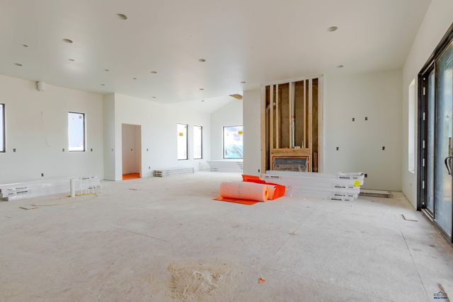 14156 SADDLE HILL DR, Rapid City, SD 57702