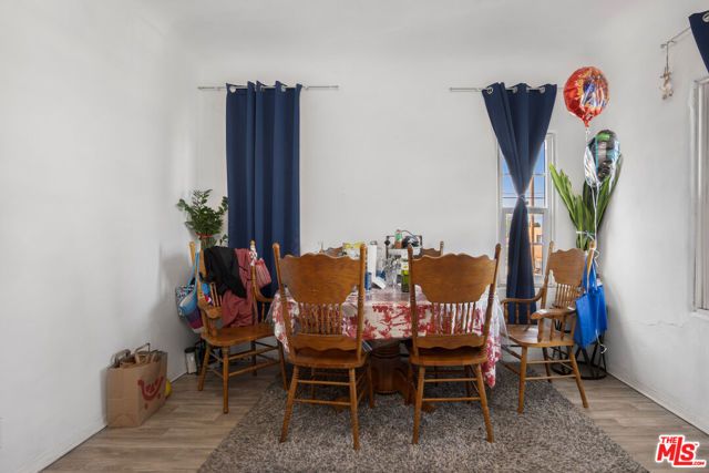 11329 Sherman Way, Sun Valley (los Angeles), CA 91352