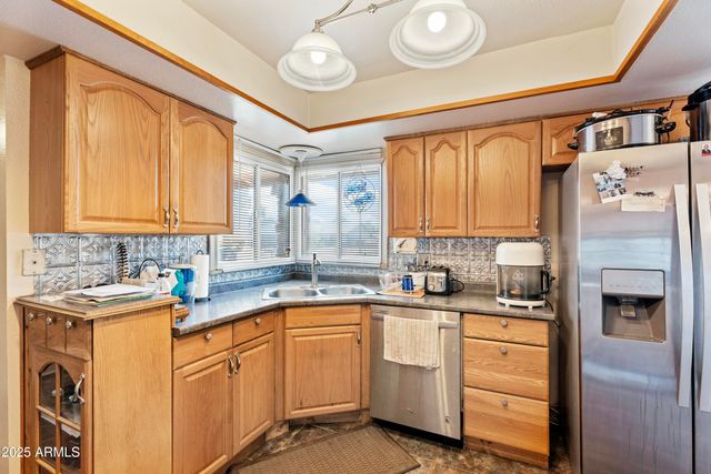 4332 W MONTE CRISTO Avenue W, Glendale, AZ 85306