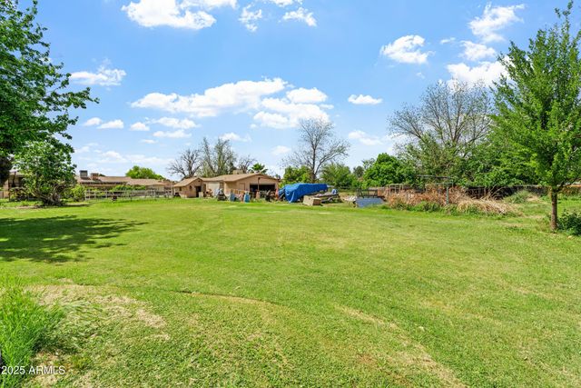 4332 W MONTE CRISTO Avenue W, Glendale, AZ 85306