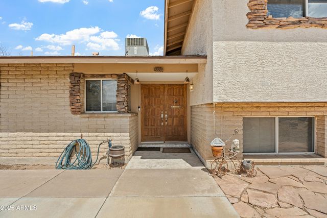 4332 W MONTE CRISTO Avenue W, Glendale, AZ 85306