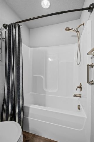 927 E Swift Drive, Fayetteville, AR 72701