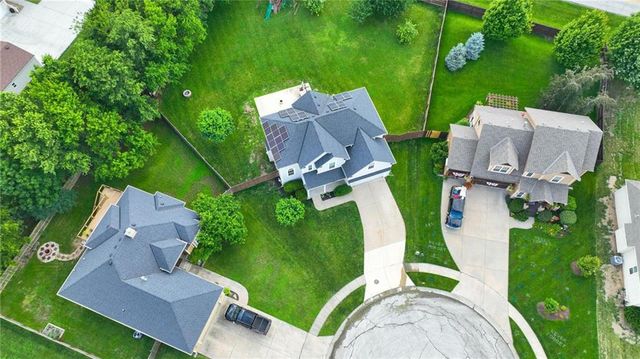 12229 Pine Valley Drive, Kansas City, KS 66109