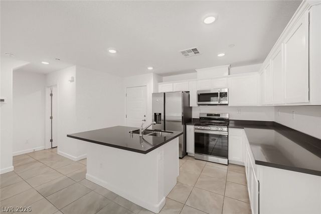 3509 Golden Chariot Avenue, Las Vegas, NV 89106