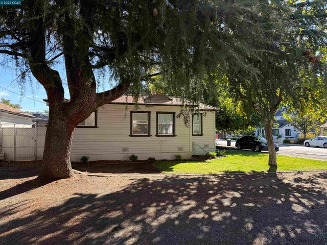 1848 Parkside Dr, Concord, CA 94519