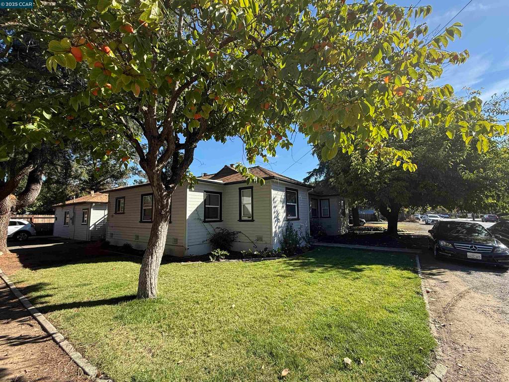 1848 Parkside Dr, Concord, CA 94519