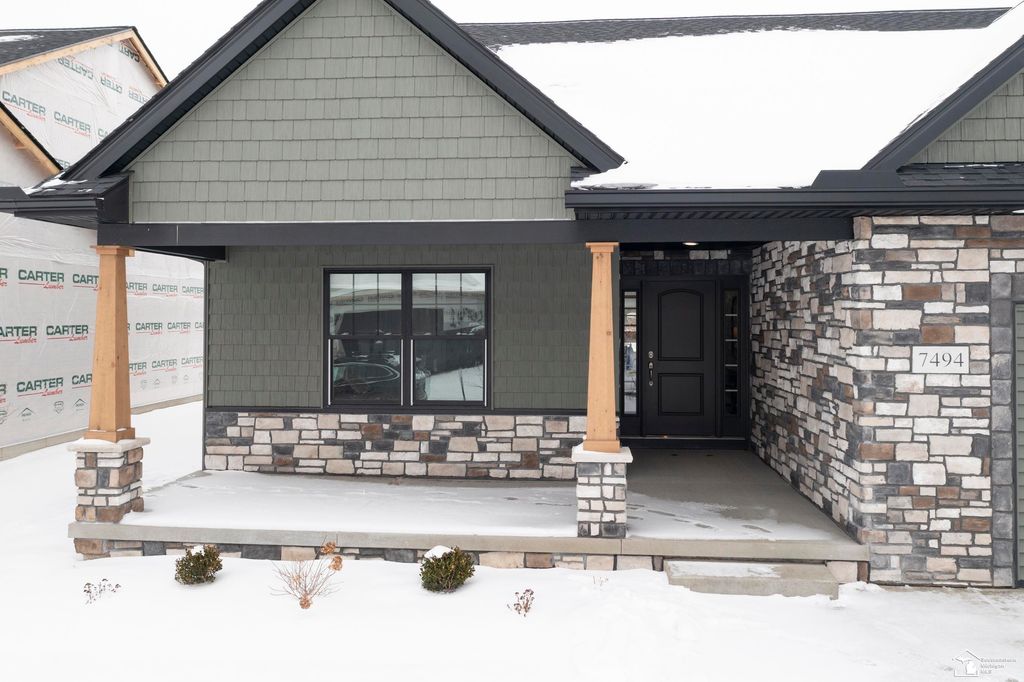 7494 Montri Drive, Bedford Twp, MI 48182