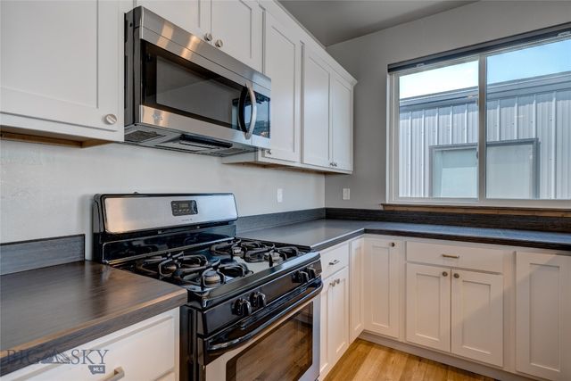 33 Intrepid Drive, Bozeman, MT 59718