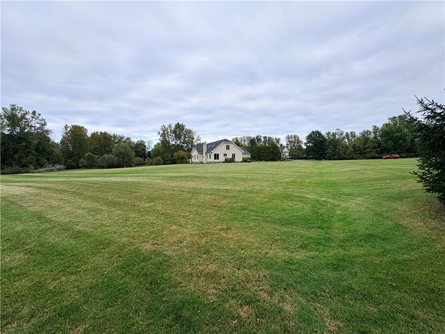 1374 Allen Road, Penfield, NY 14526