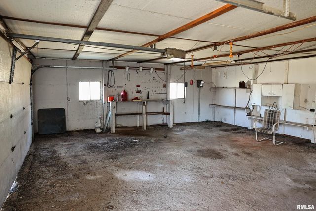 1165 250TH Street, Plymouth, IL 62367