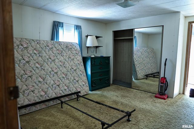 1165 250TH Street, Plymouth, IL 62367