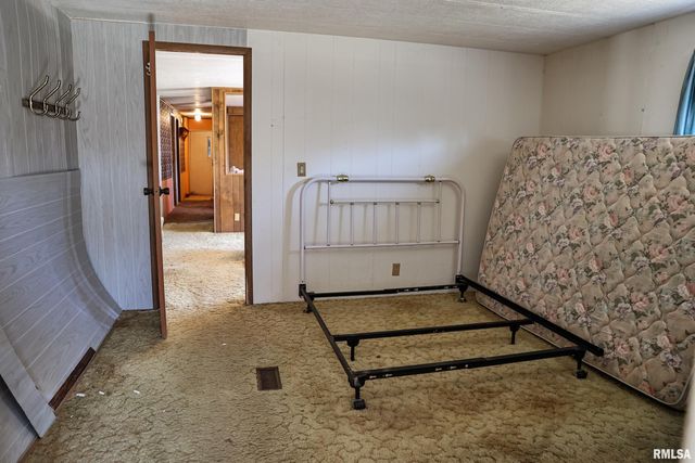 1165 250TH Street, Plymouth, IL 62367