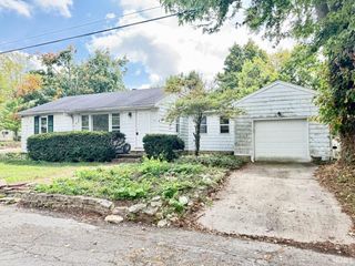 2201 W Euclid Avenue, Muncie, IN 47304