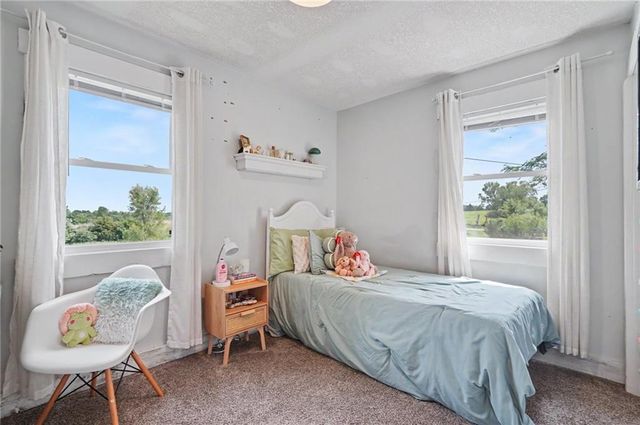 1748 E 800th Road, Lawrence, KS 66049