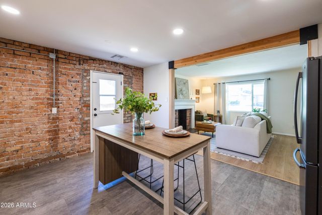 1834 N MITCHELL Street, Phoenix, AZ 85006