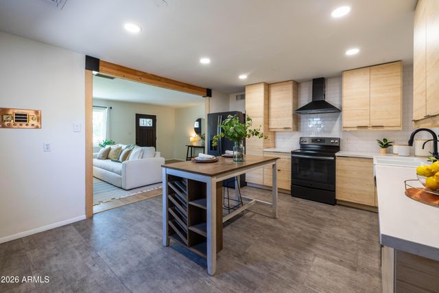1834 N MITCHELL Street, Phoenix, AZ 85006