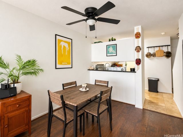 46-232 Kahuhipa Street D203, Kaneohe, HI 96744