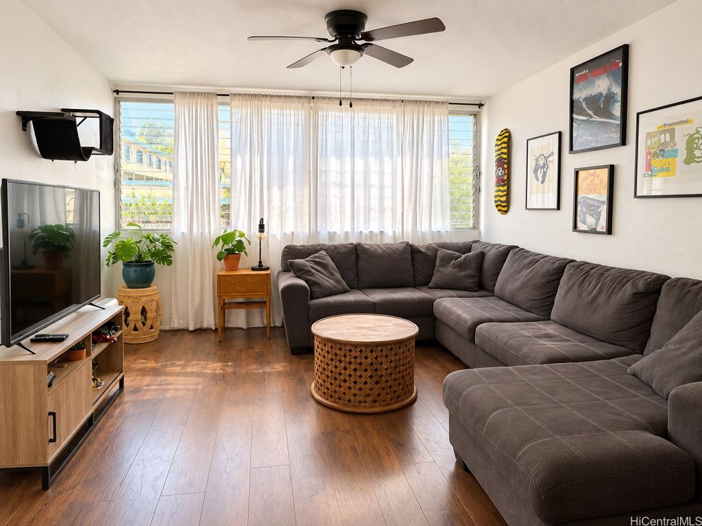 46-232 Kahuhipa Street D203, Kaneohe, HI 96744