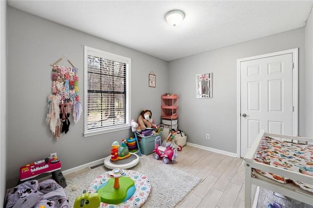 900 Stone Lea Trace, Oxford, GA 30054