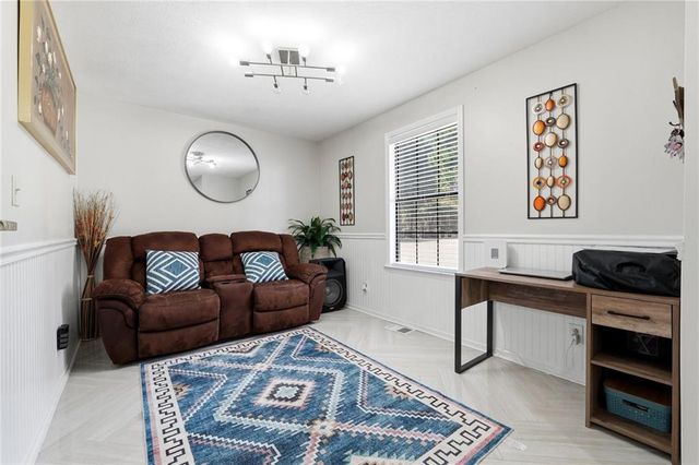 900 Stone Lea Trace, Oxford, GA 30054