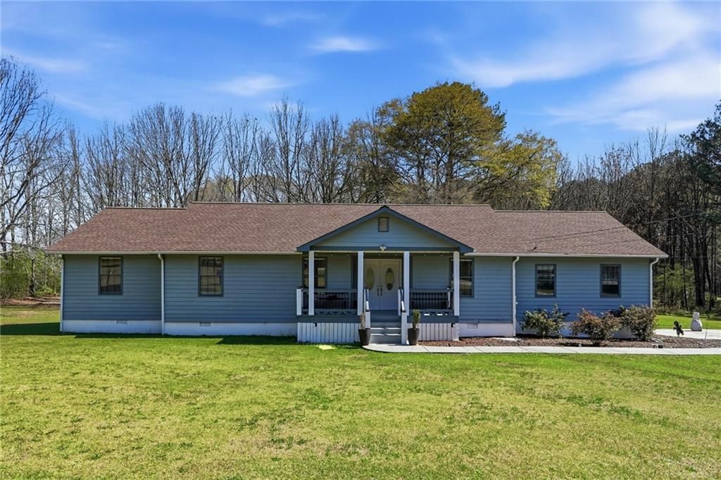 900 Stone Lea Trace, Oxford, GA 30054