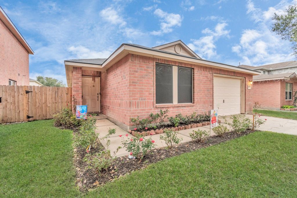 7327 Enchanted Creek Drive, Cypress, TX 77433