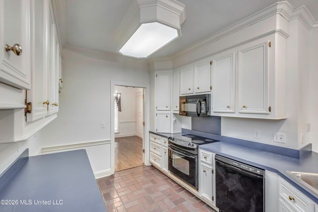 208 Azalea Court, Brandon, MS 39047