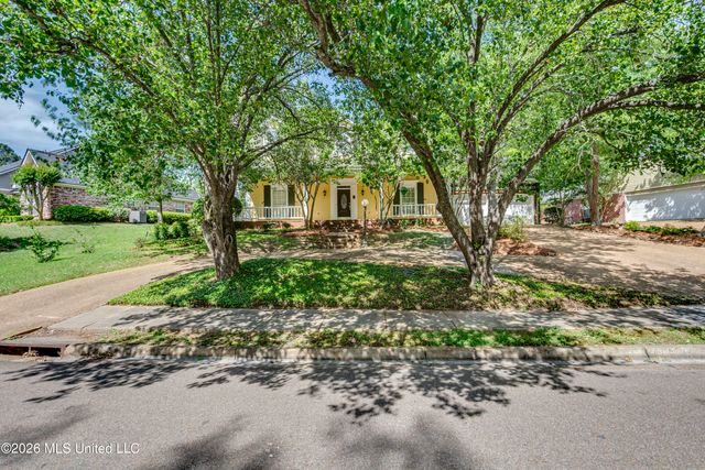 208 Azalea Court, Brandon, MS 39047