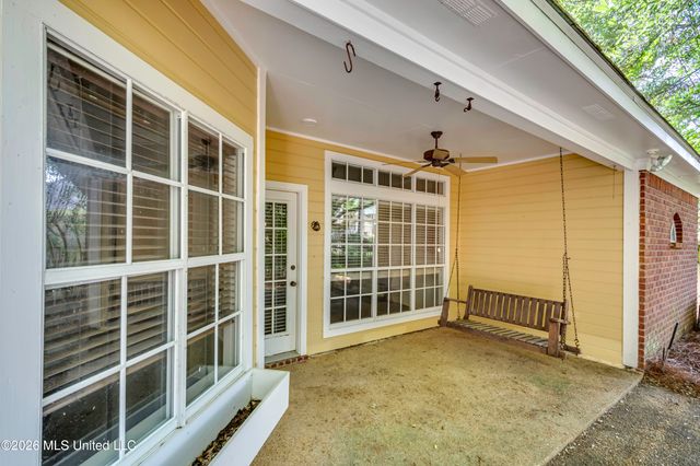 208 Azalea Court, Brandon, MS 39047