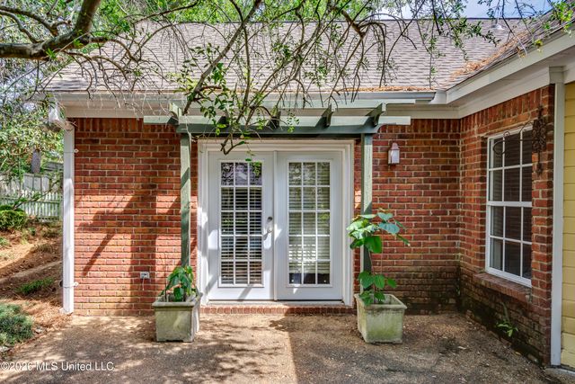 208 Azalea Court, Brandon, MS 39047