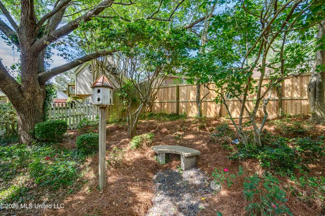 208 Azalea Court, Brandon, MS 39047