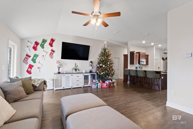 2464 Cherrywood Drive, Foley, AL 36535